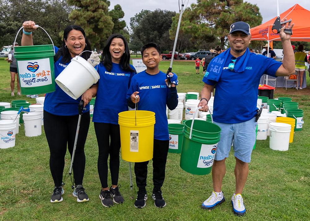 Sempra employees participating in a Costal Cleanup volunteer event